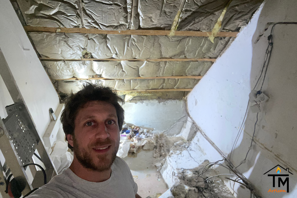 Préparation de la pièce avant la création d’une salle de bain à Parmain